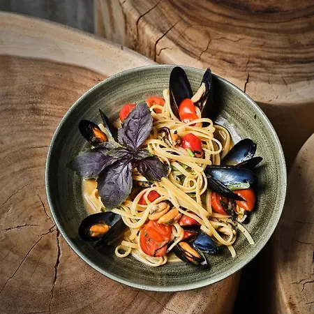 Hotel Hotel Restaurant Mariosa 4*