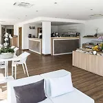 Hotel Restaurant Mariosa 4*