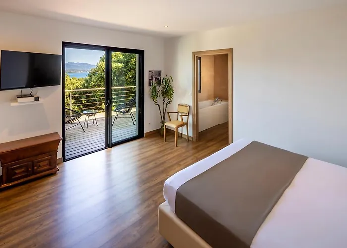 Hotel Restaurant Mariosa 4* Porto-Vecchio (Corsica)